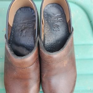 Dansko shoes brown, size 38